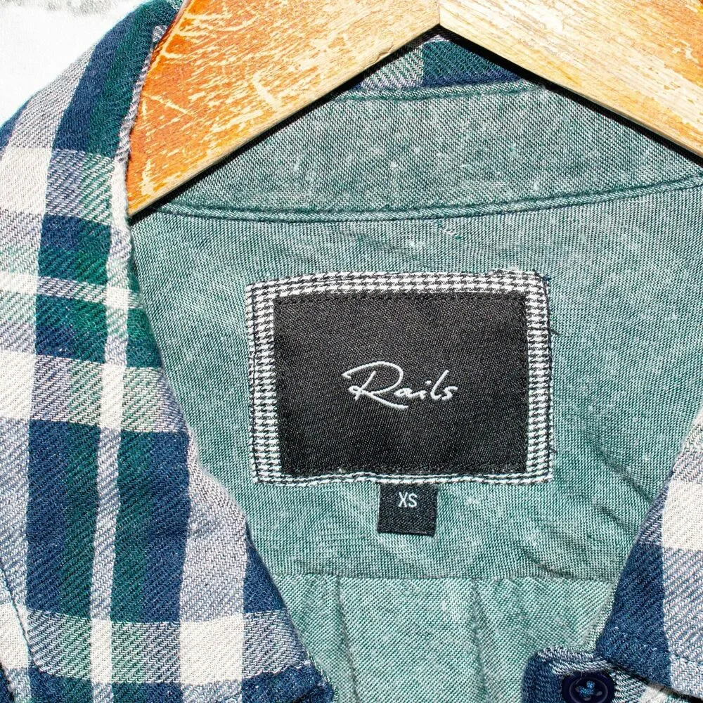 Rails Women's Button up Flannel Shirt Blue Plaid Tencel Rayon Size XS - Picture 5 of 8